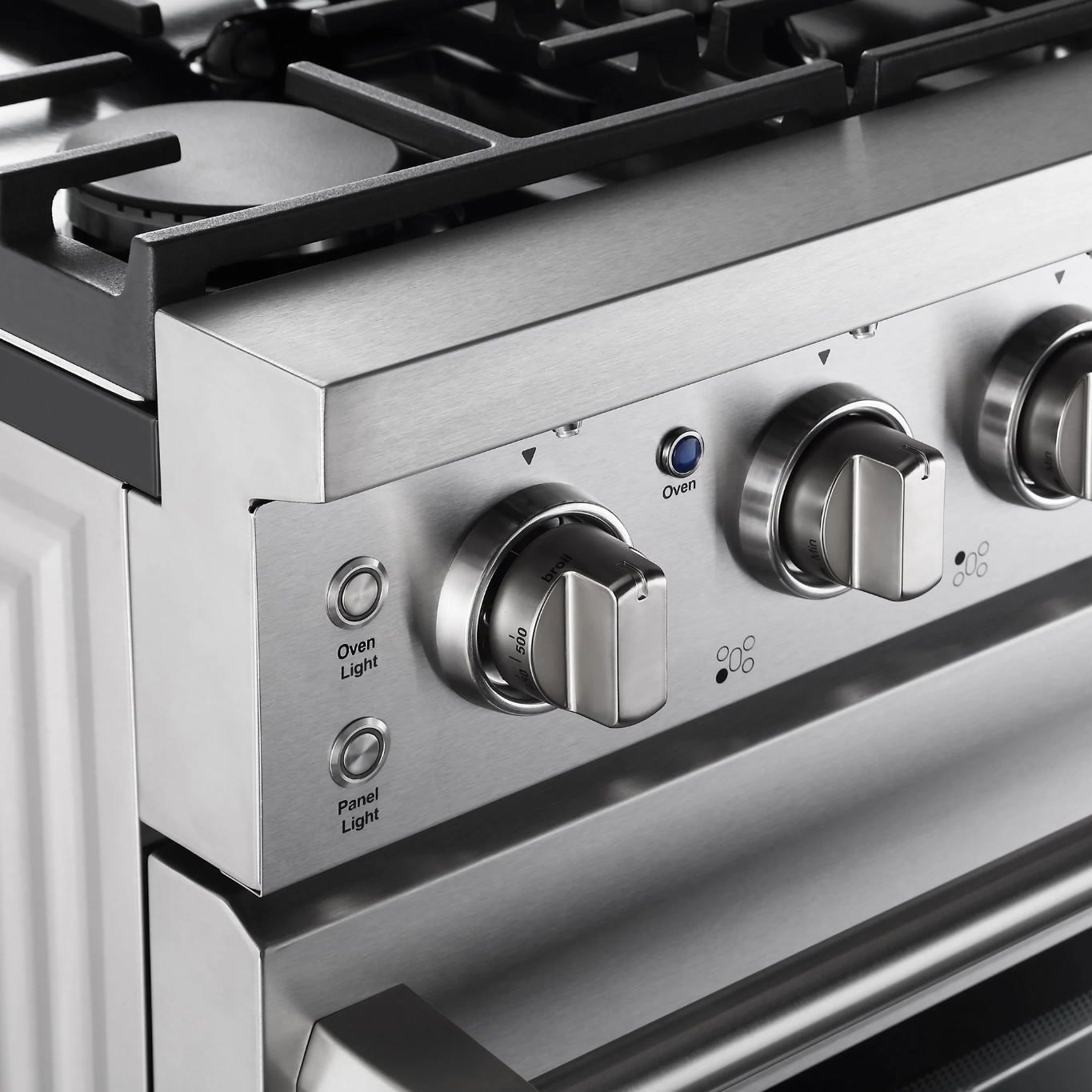 Empava 30 In. Pro-Style Slide-In Single Oven Gas Range